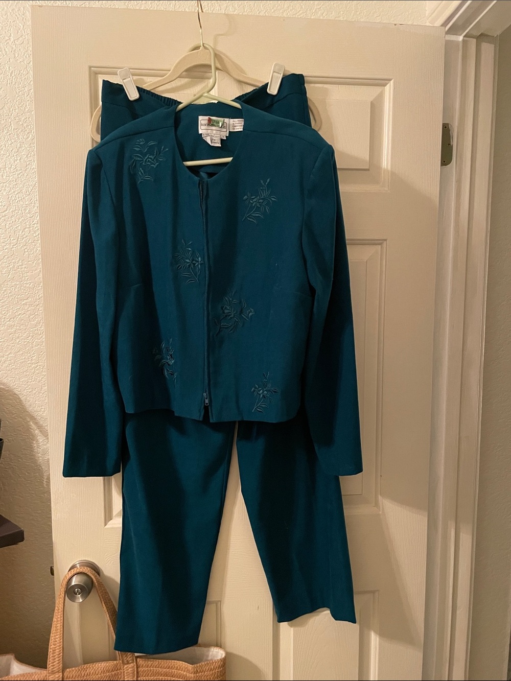 Karin Steven’s 2-piece power suit Teal Women's Jacket & Pants Set vintage 16 sz